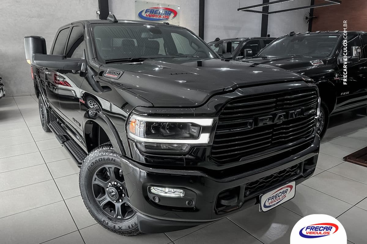 RAM 2500 Night Edition Turbo Diesel