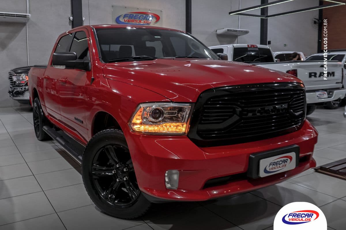 Ram Classic Night Edition 5.7 V8