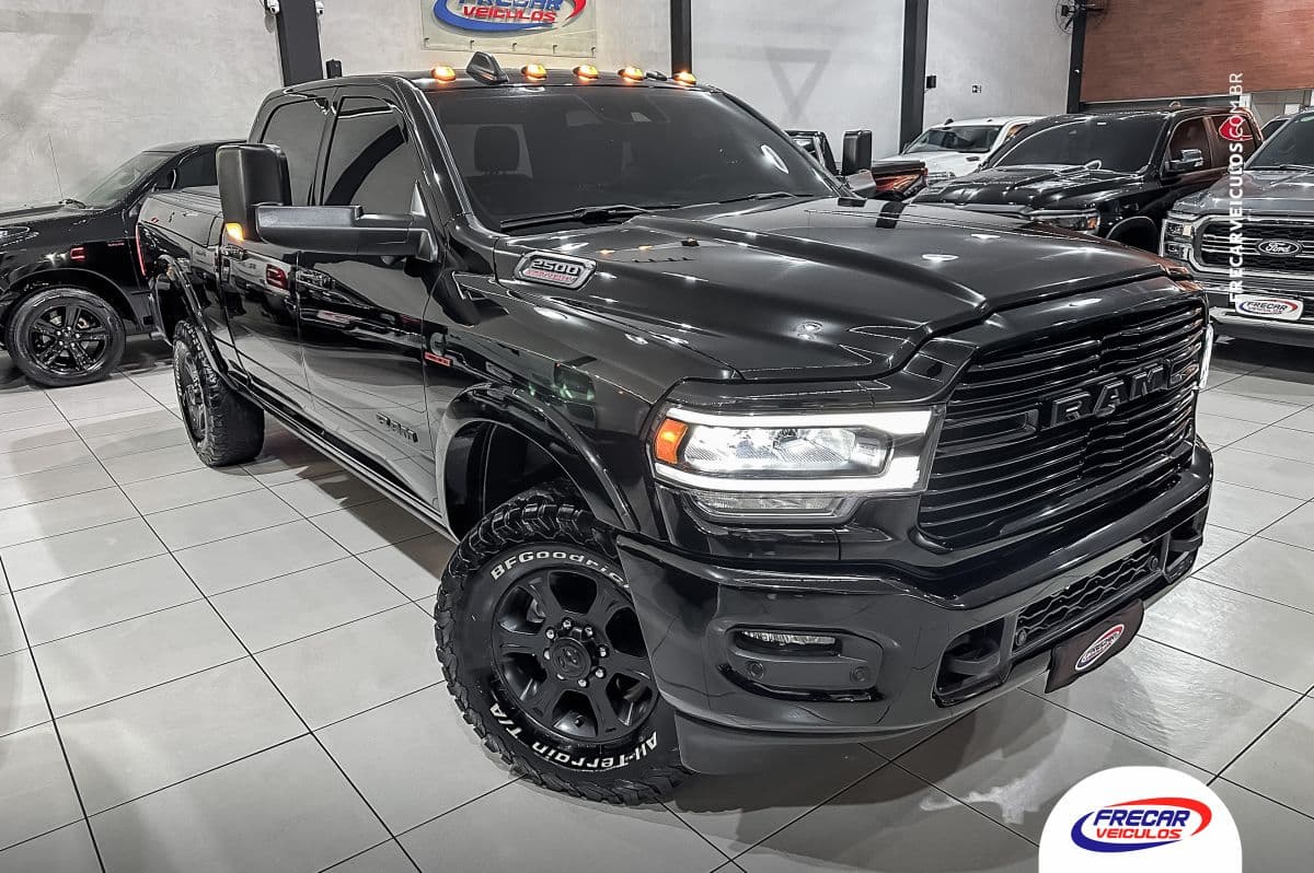 RAM 2500 Night Edition Turbo Diesel