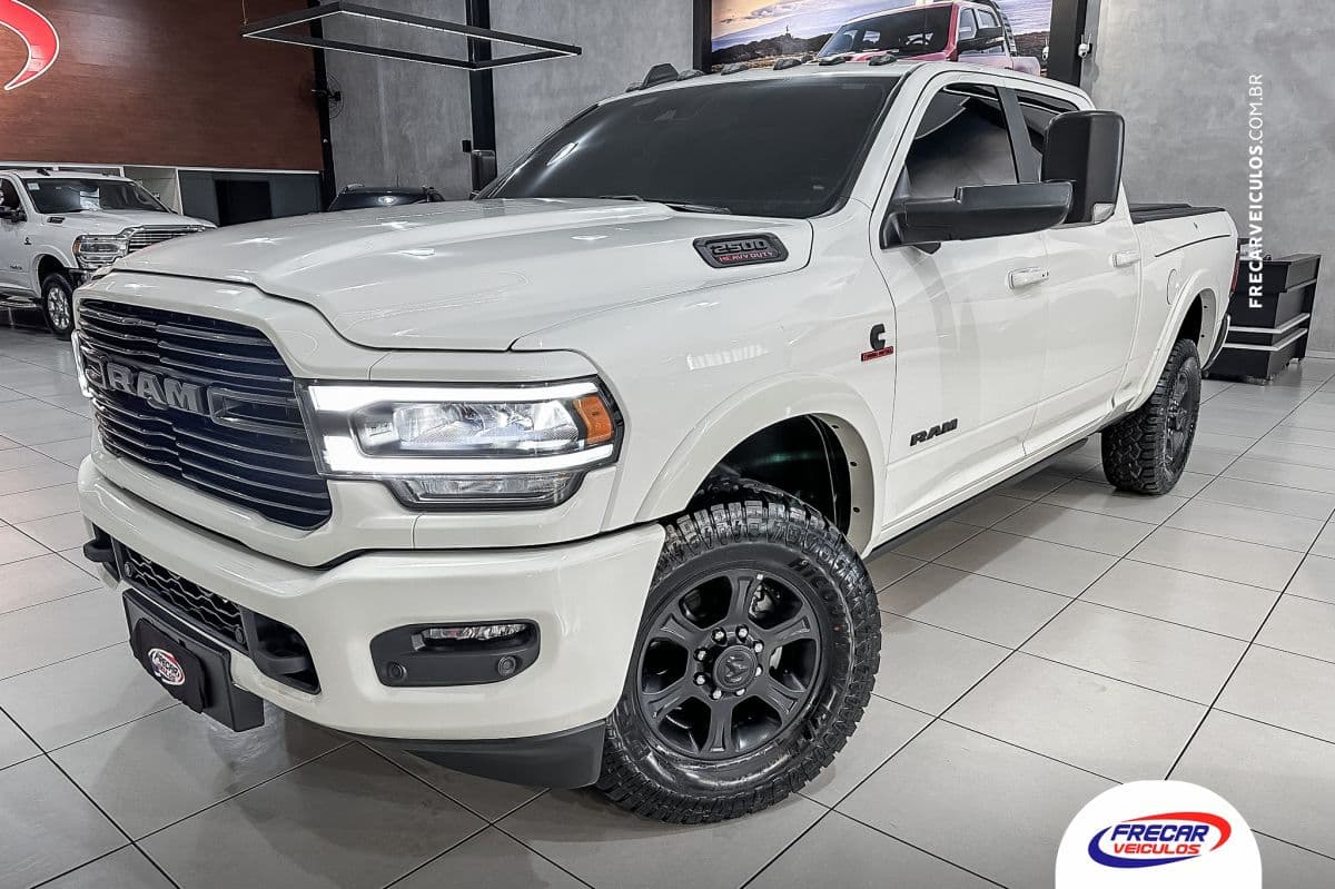 RAM 2500 Night Edition Turbo Diesel