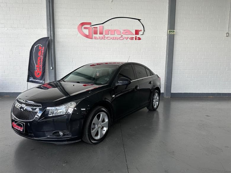 Cruze sedan LT