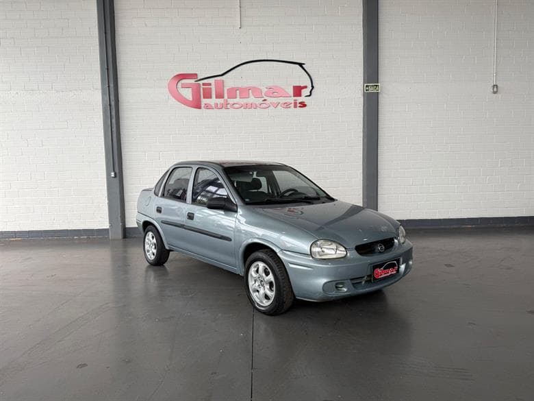 Corsa sedan Classic