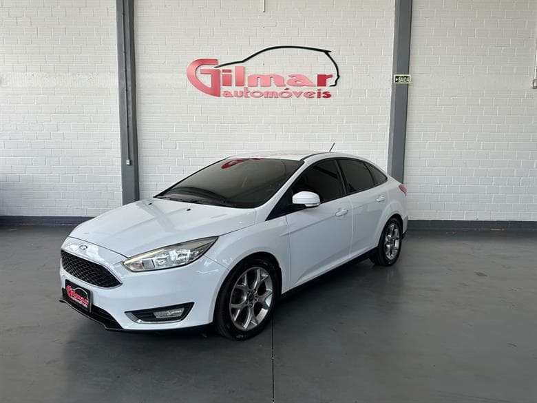 Focus Sedan