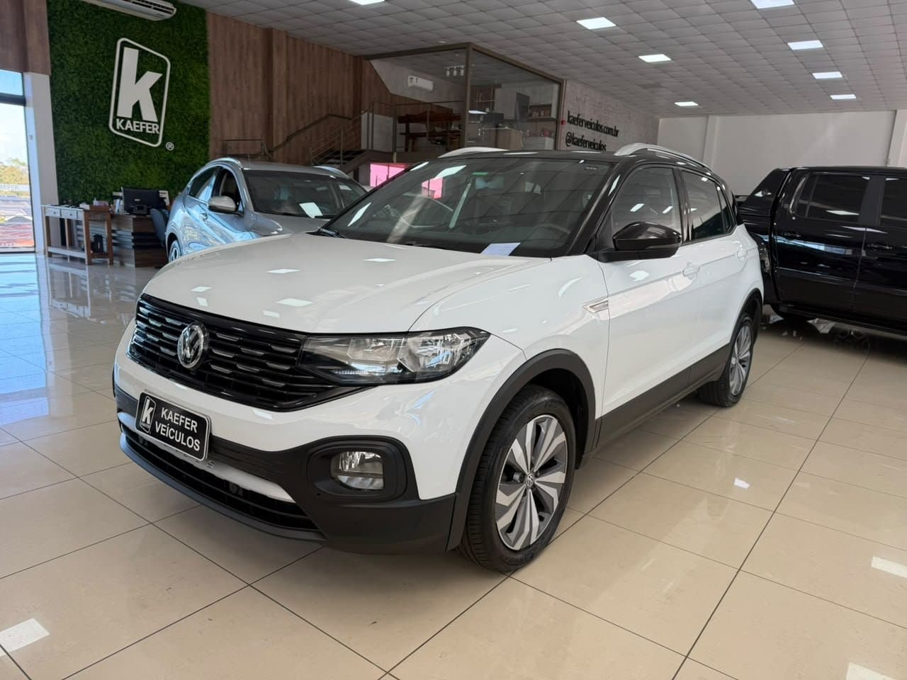 T-CROSS