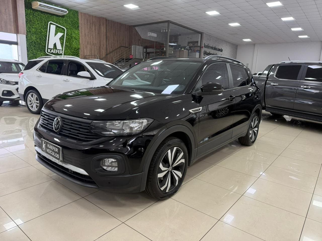 T-CROSS