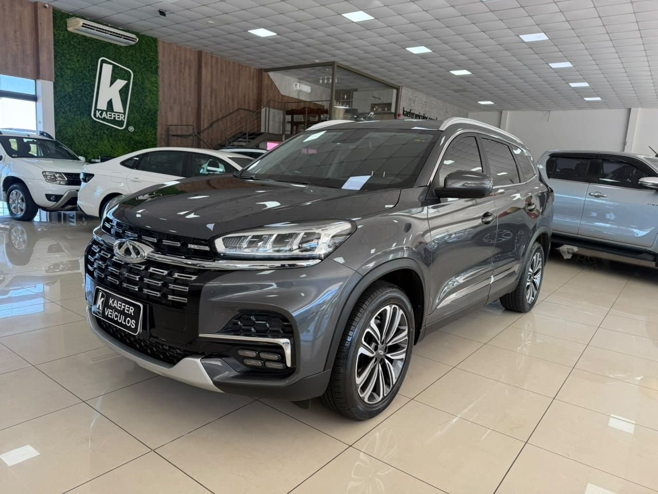 TIGGO 8