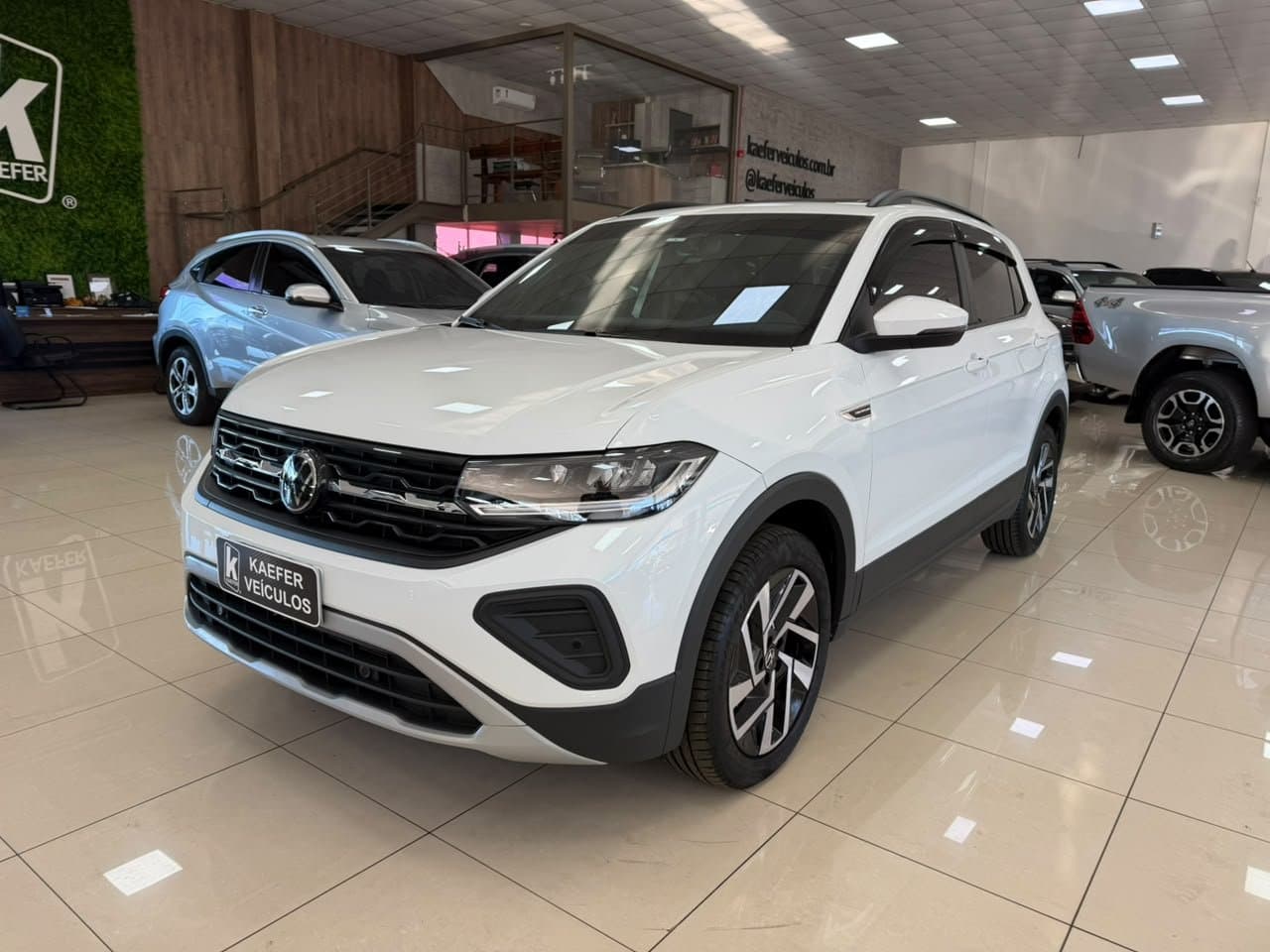 T-CROSS