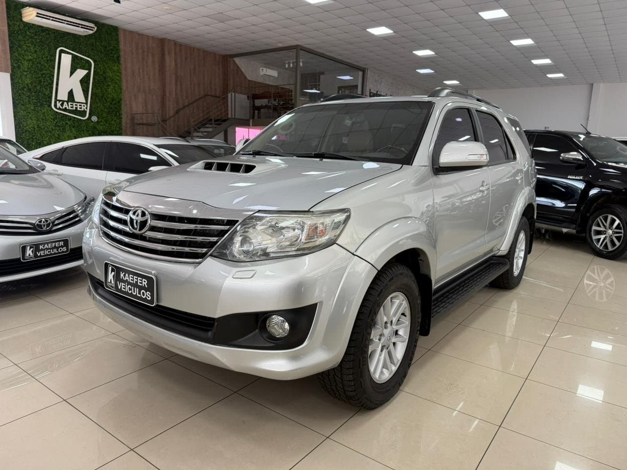 HILUX SW4