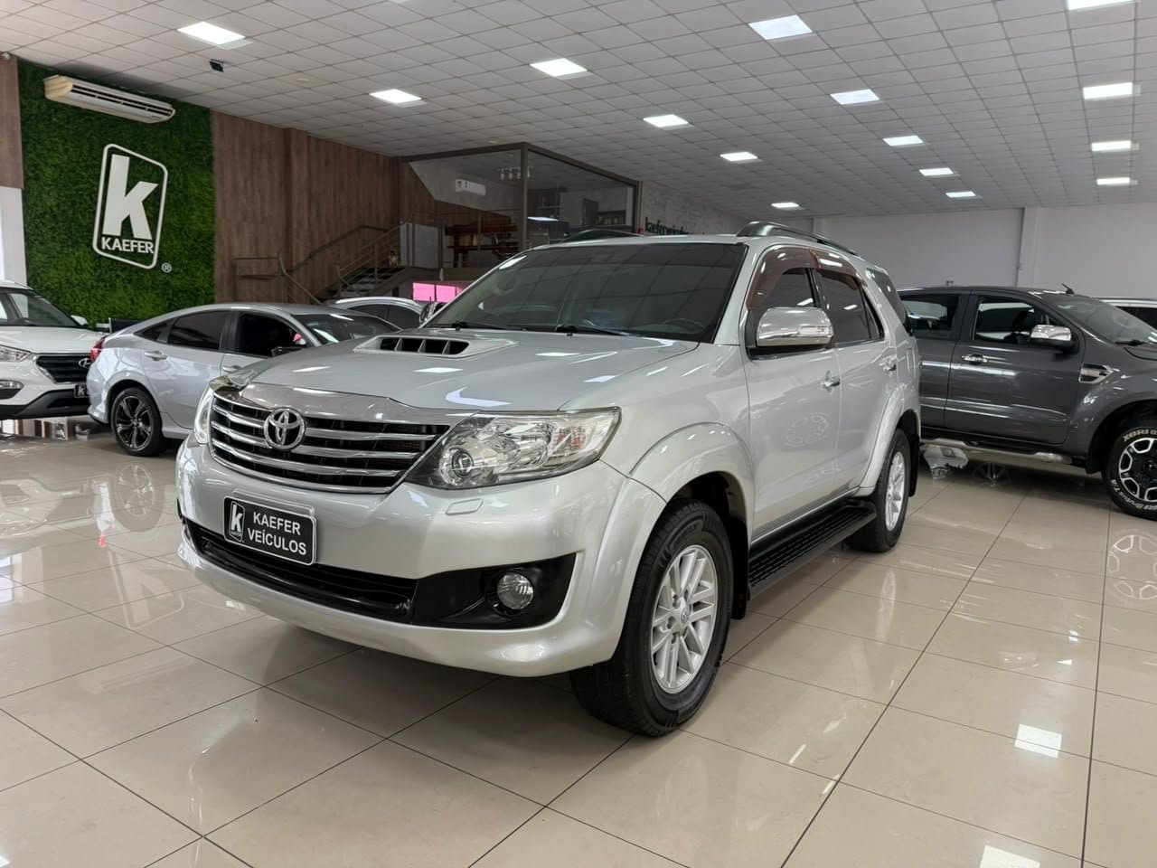 HILUX SW4