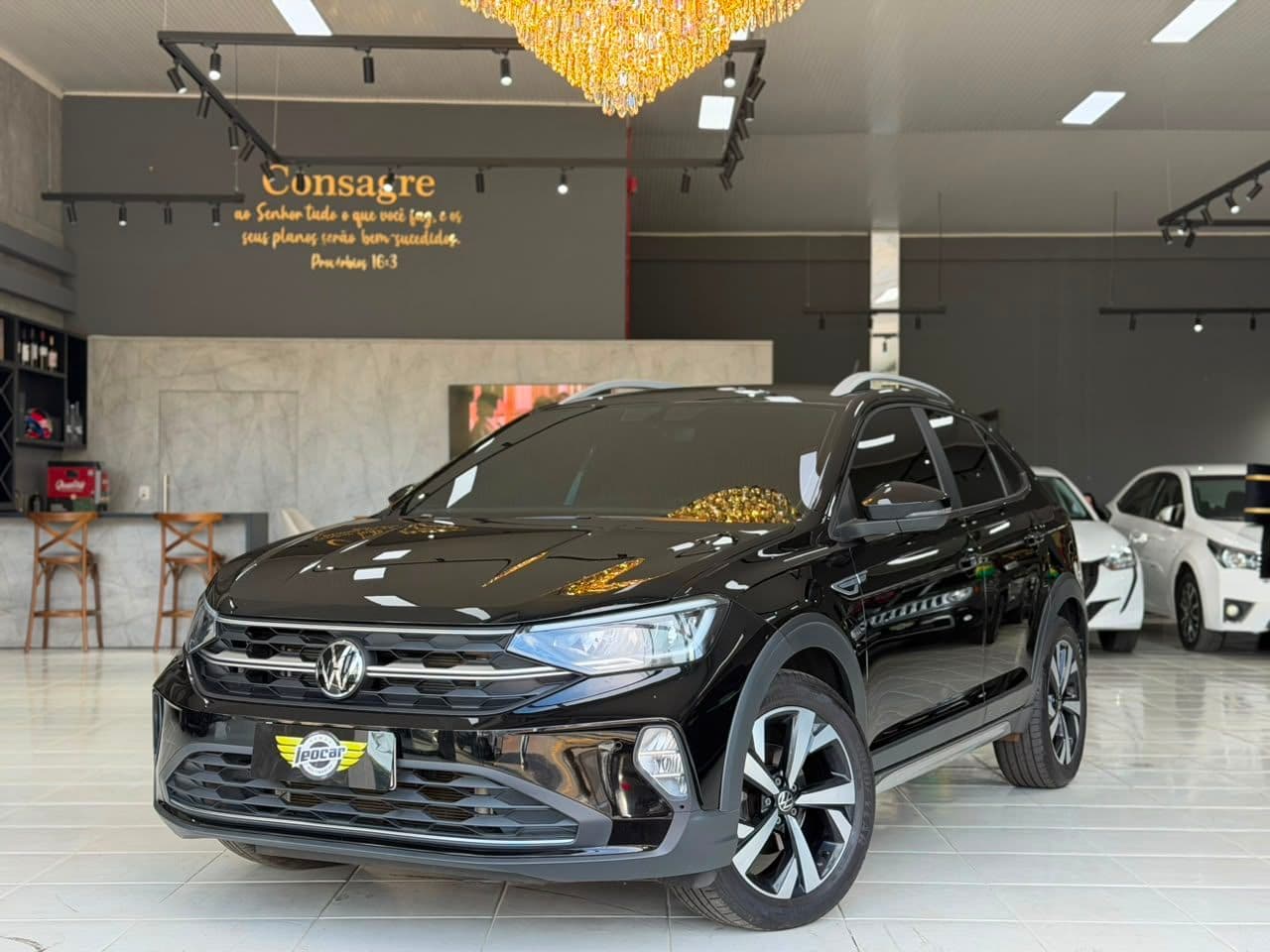 Volkswagen - Nivus Highline 1.0 200 TSI Flex Aut. - 2024