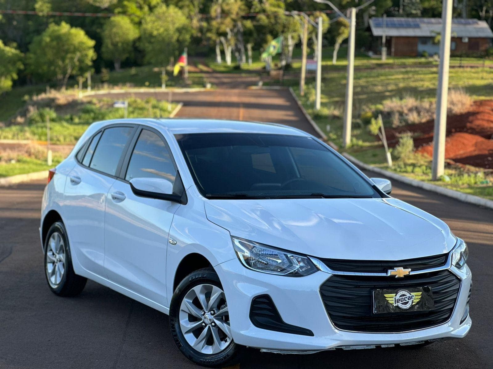 Chevrolet - Onix HATCH LT 1.0 12V TB Flex 5p Aut. - 2022