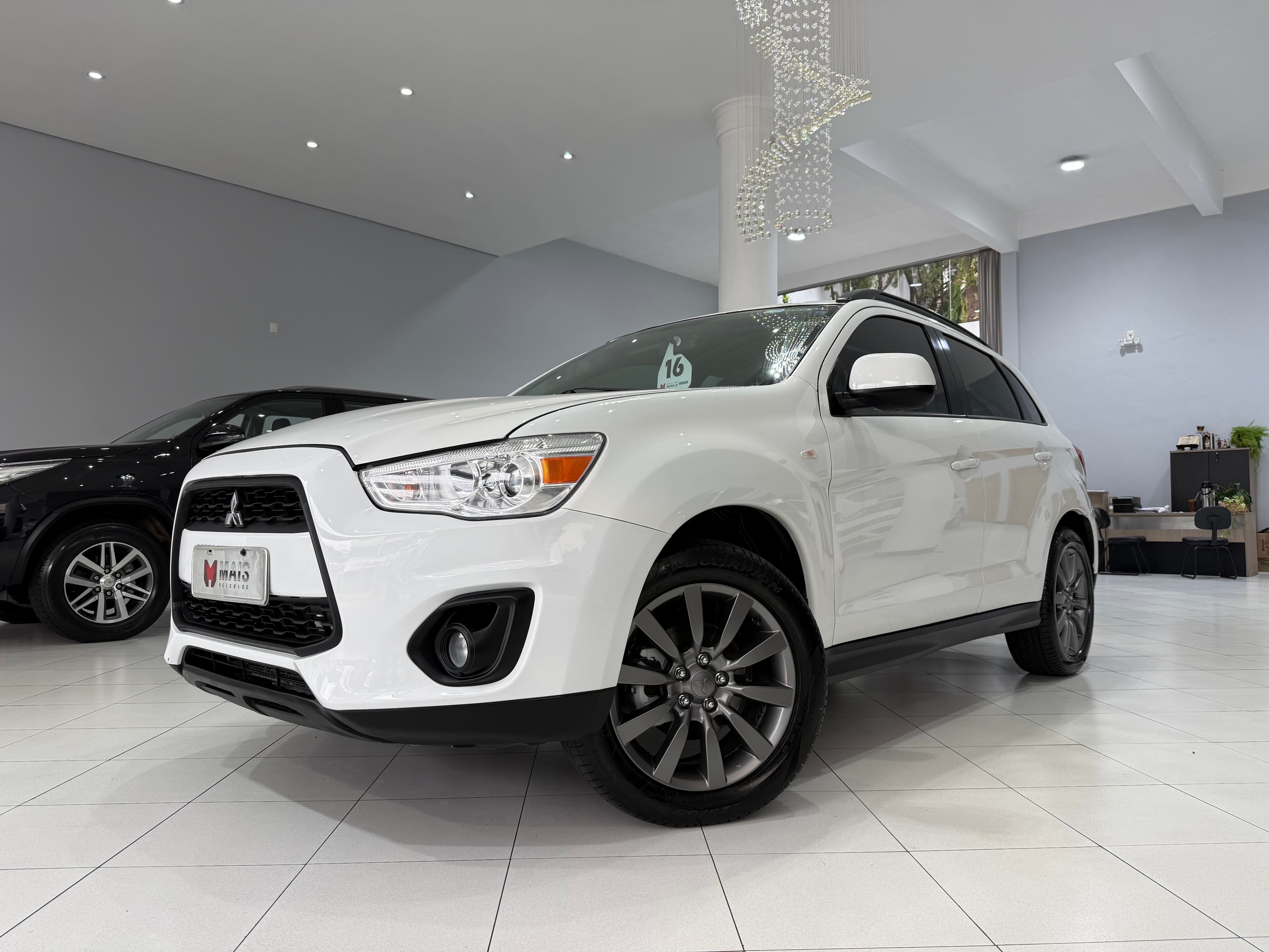 MITSUBISHI ASX 2.0 AUT (Única dona/Placa I)