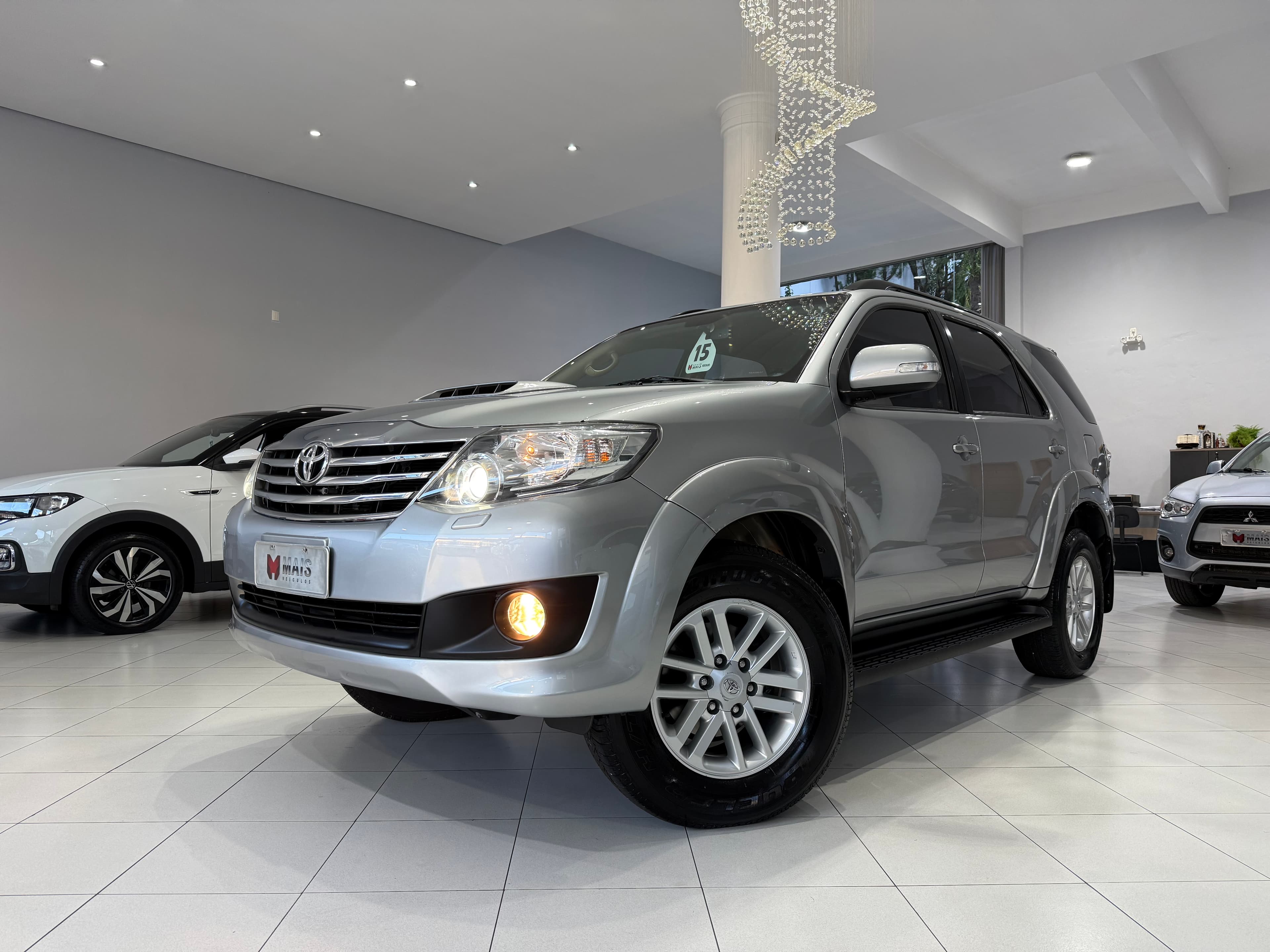 TOYOTA HILUX SW4 SRV 3.0 AUT (TODAS AS REVISÕES NO MANUAL)