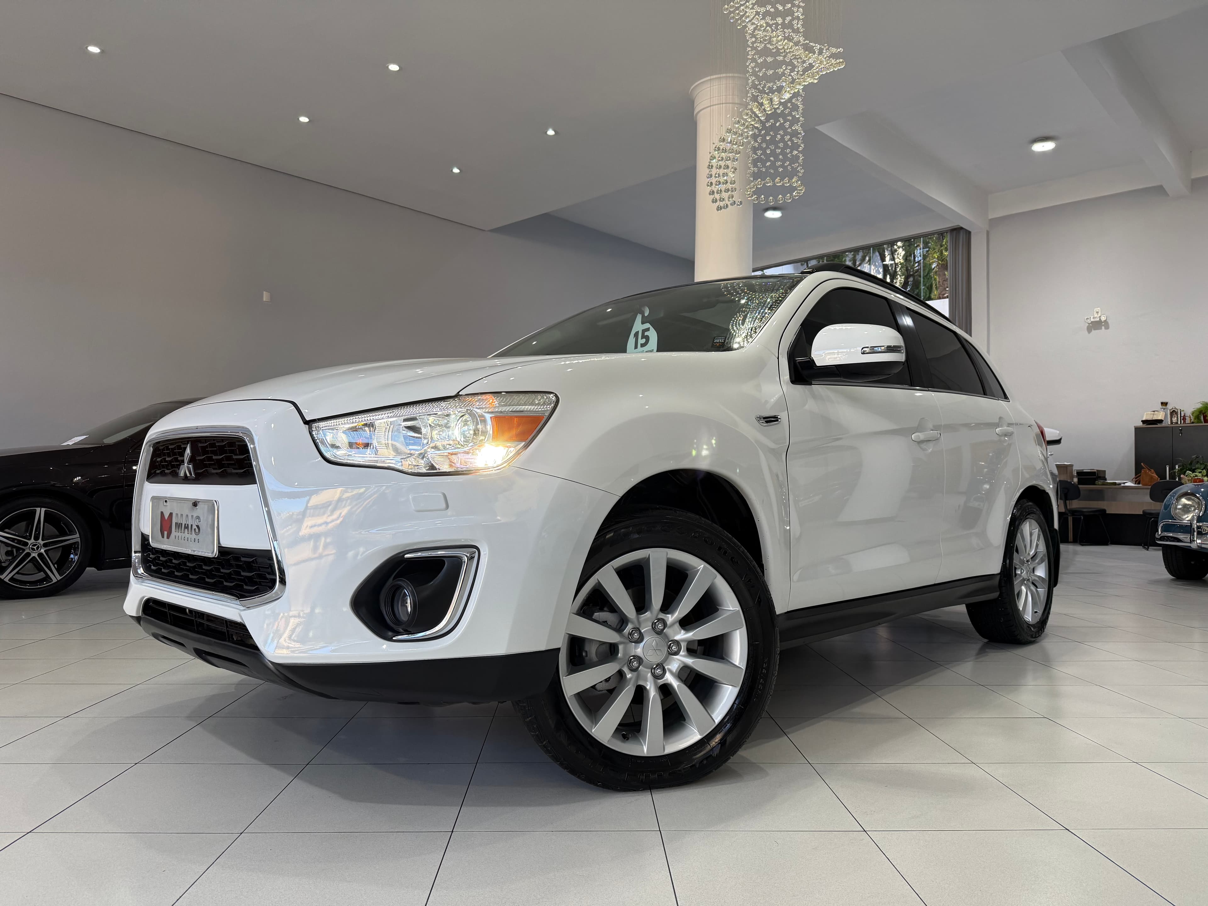 MITSUBISHI ASX 2.0 AUT 4X4 COM TETO PANORÂMICO