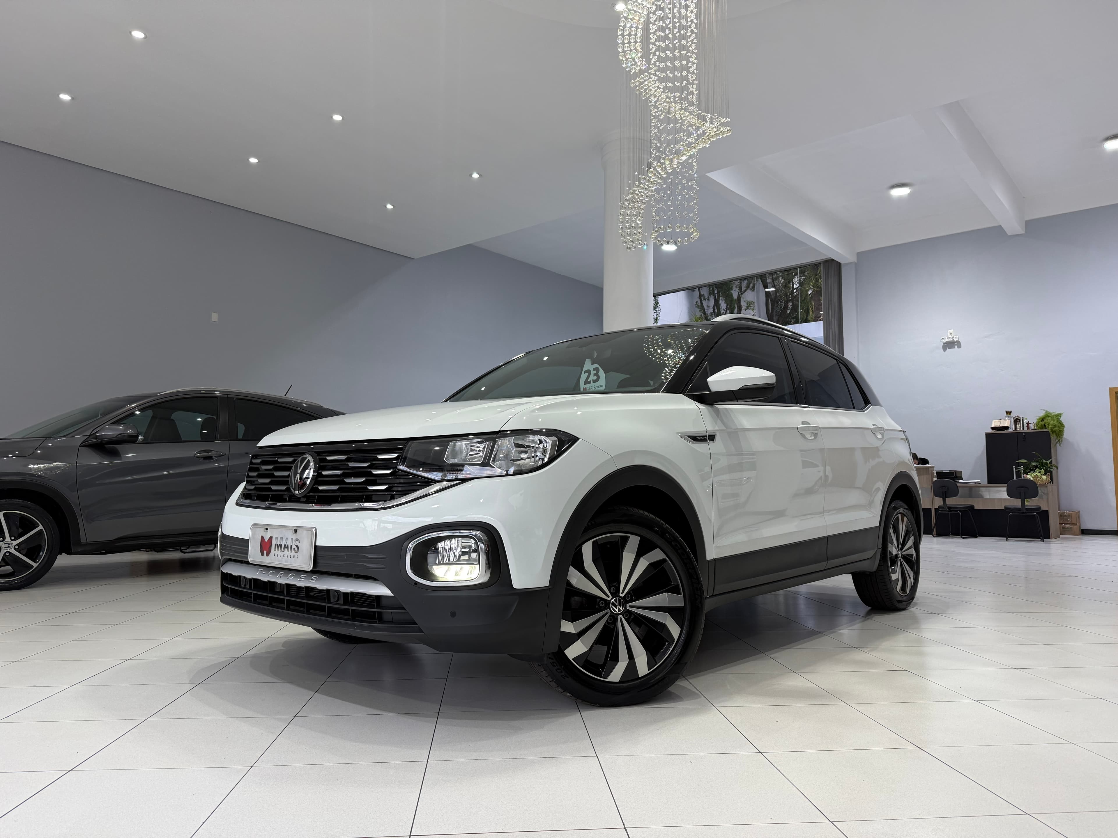 VOLKSWAGEN T-CROSS HIGHLINE 1.4 TURBO (APENAS 43.000KM)