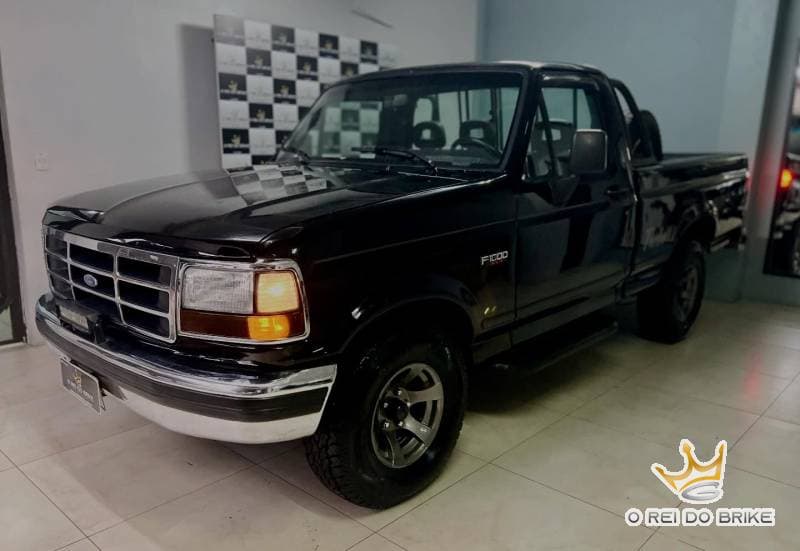 FORD F1000 XLT Turbo Diesel