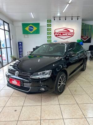 JETTA Highline 2.0 TSI 16V 4p Tiptronic