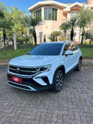 TAOS Highline 1.4 250 TSI Flex Aut.