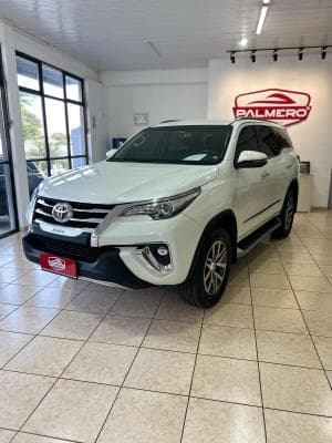 Hilux SW4 SRX 4x4 2.8 TDI 16V Dies. Aut.