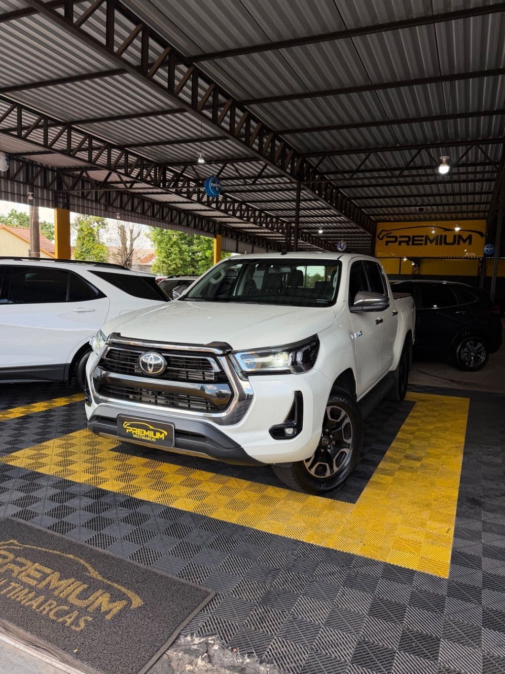 Hilux CD SRX 4x4 2.8 TDI 16V Diesel Aut.