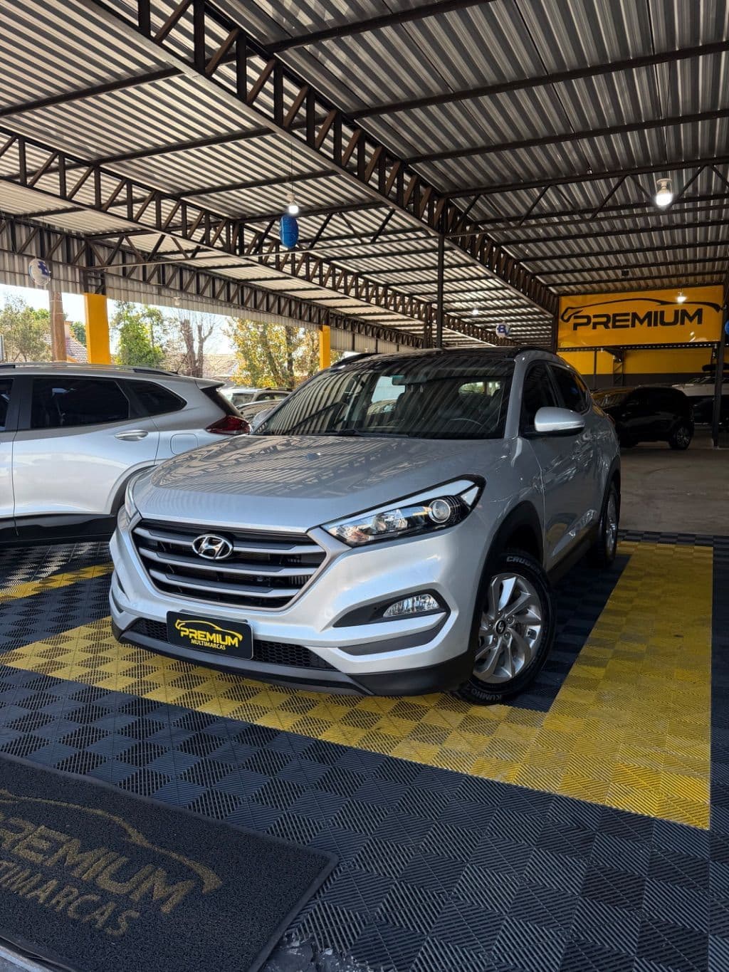 Tucson GLS 1.6 Turbo 16V Aut.