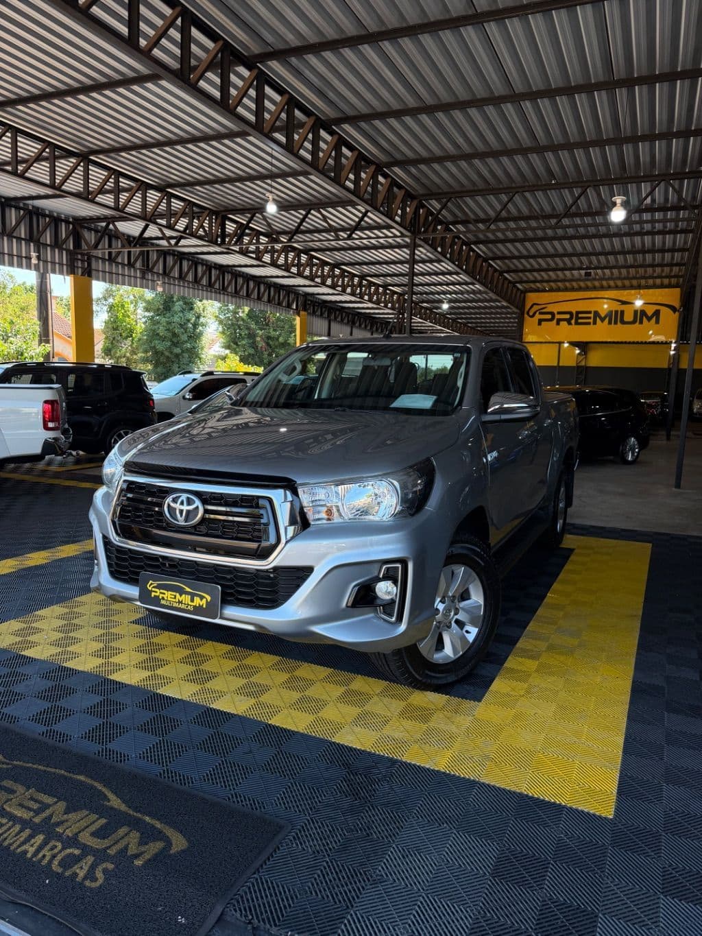 Hilux CD SR 4x4 2.8 TDI Diesel Aut.