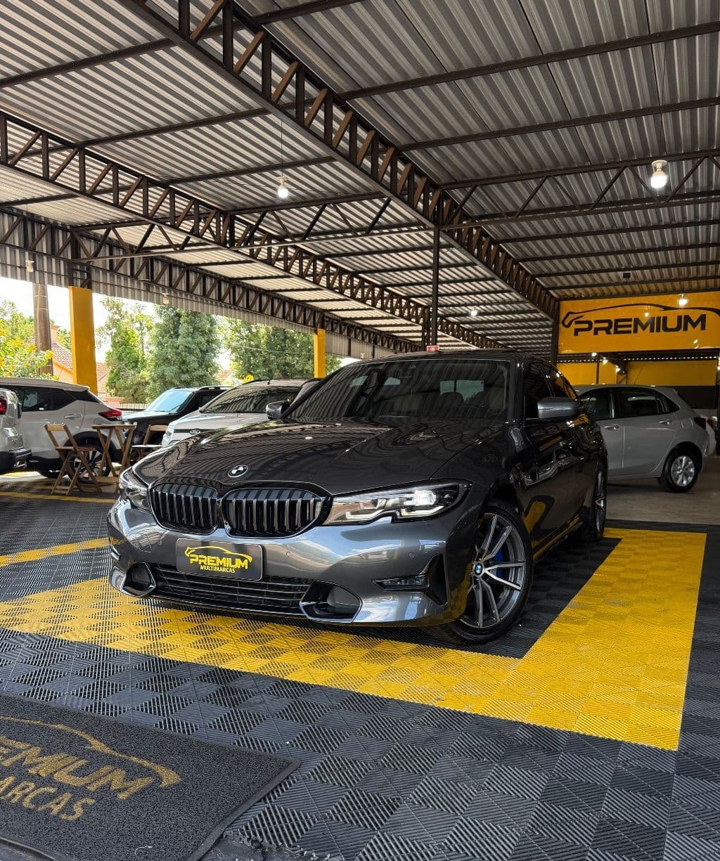 330i Sport 2.0 TB 16V 4p