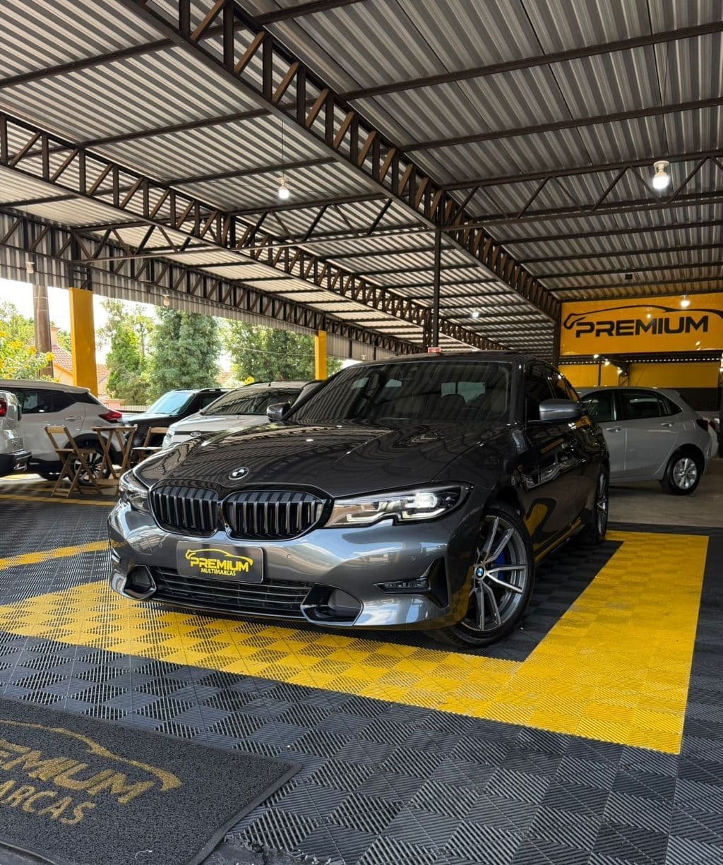 330i Sport 2.0 TB 16V 4p