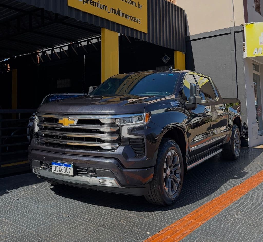 Silverado High Country 5.3 V8 AWD Aut.