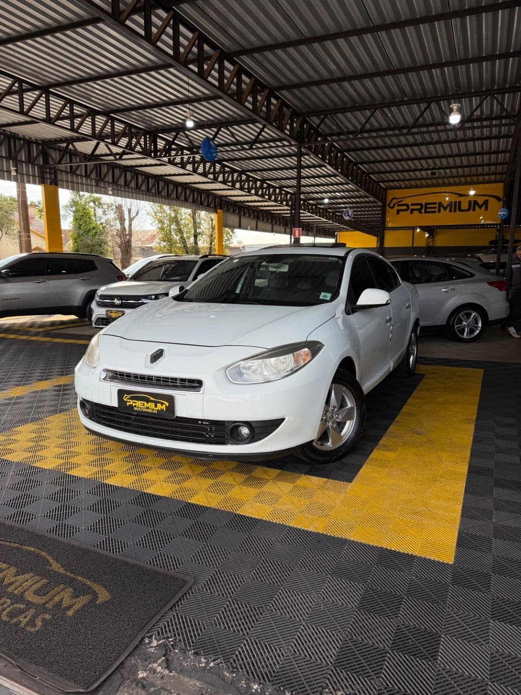 FLUENCE Sed. Dynamique 2.0 16V FLEX Aut.