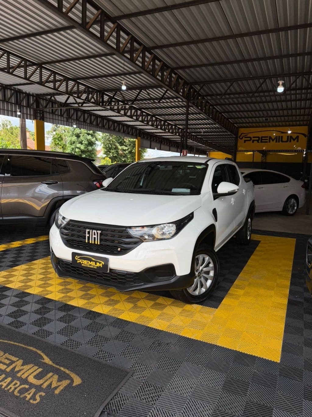 Strada Freedom 1.3 Flex 8V CD