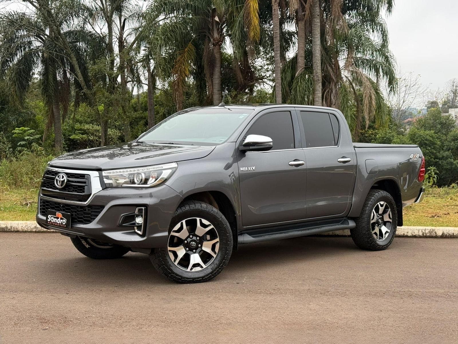 Toyota - Hilux CD SRX 4x4 2.8 TDI 16V Diesel Aut. - 2019