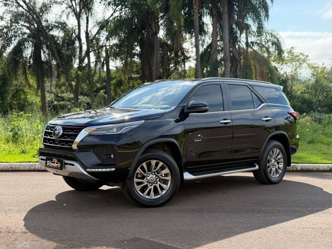 Toyota - Hilux SW4 SRX 4x4 2.8 TDI 16V Dies. Aut. - 2021