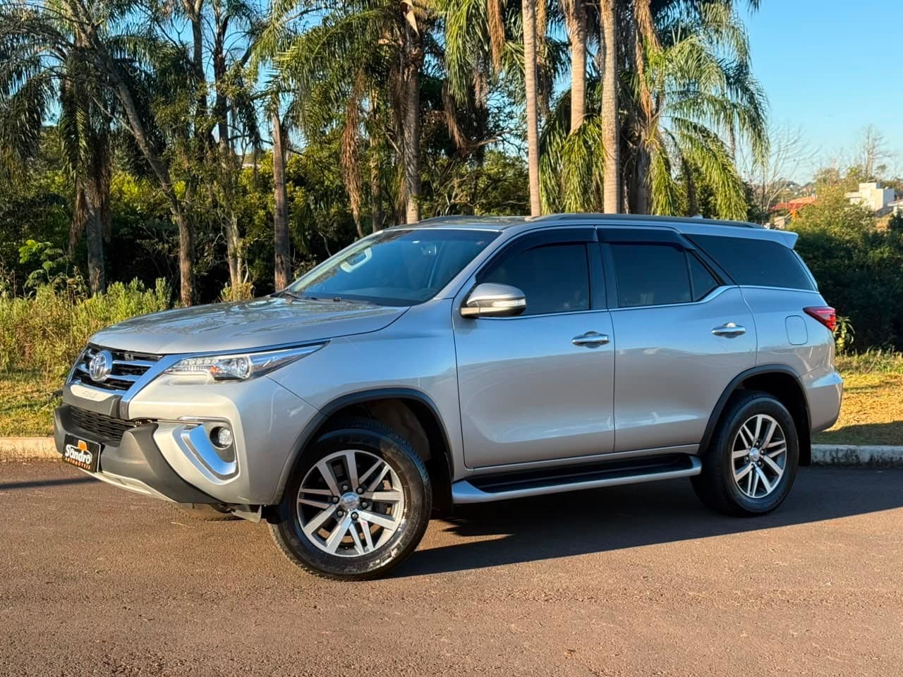 Toyota - Hilux SW4 SRX 4x4 2.8 TDI 16V Dies. Aut. - 2018