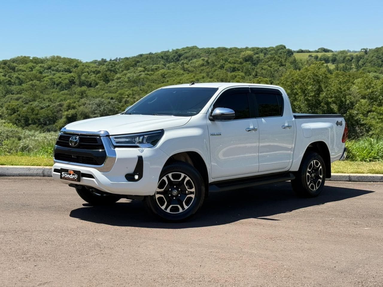 Toyota - Hilux CD SRX 4x4 2.8 TDI 16V Diesel Aut. - 2022