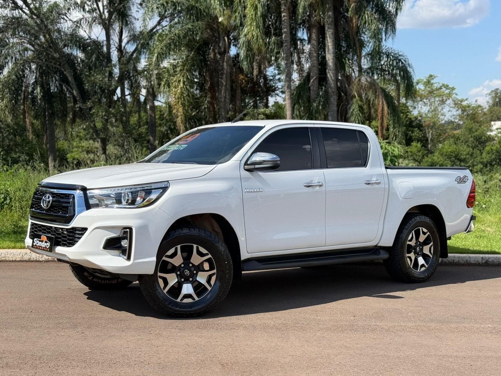 Toyota - Hilux CD SRX 4x4 2.8 TDI 16V Diesel Aut. - 2019