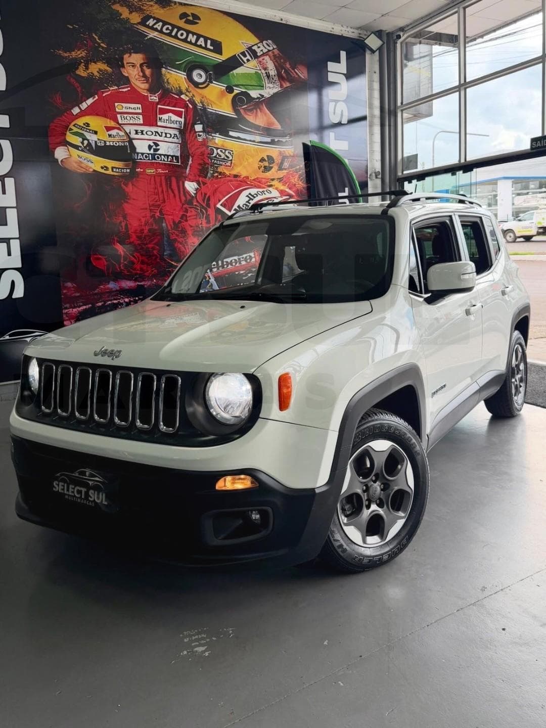 Jeep - Renegade Sport 1.8 4x2 Flex 16V Aut. - 2016