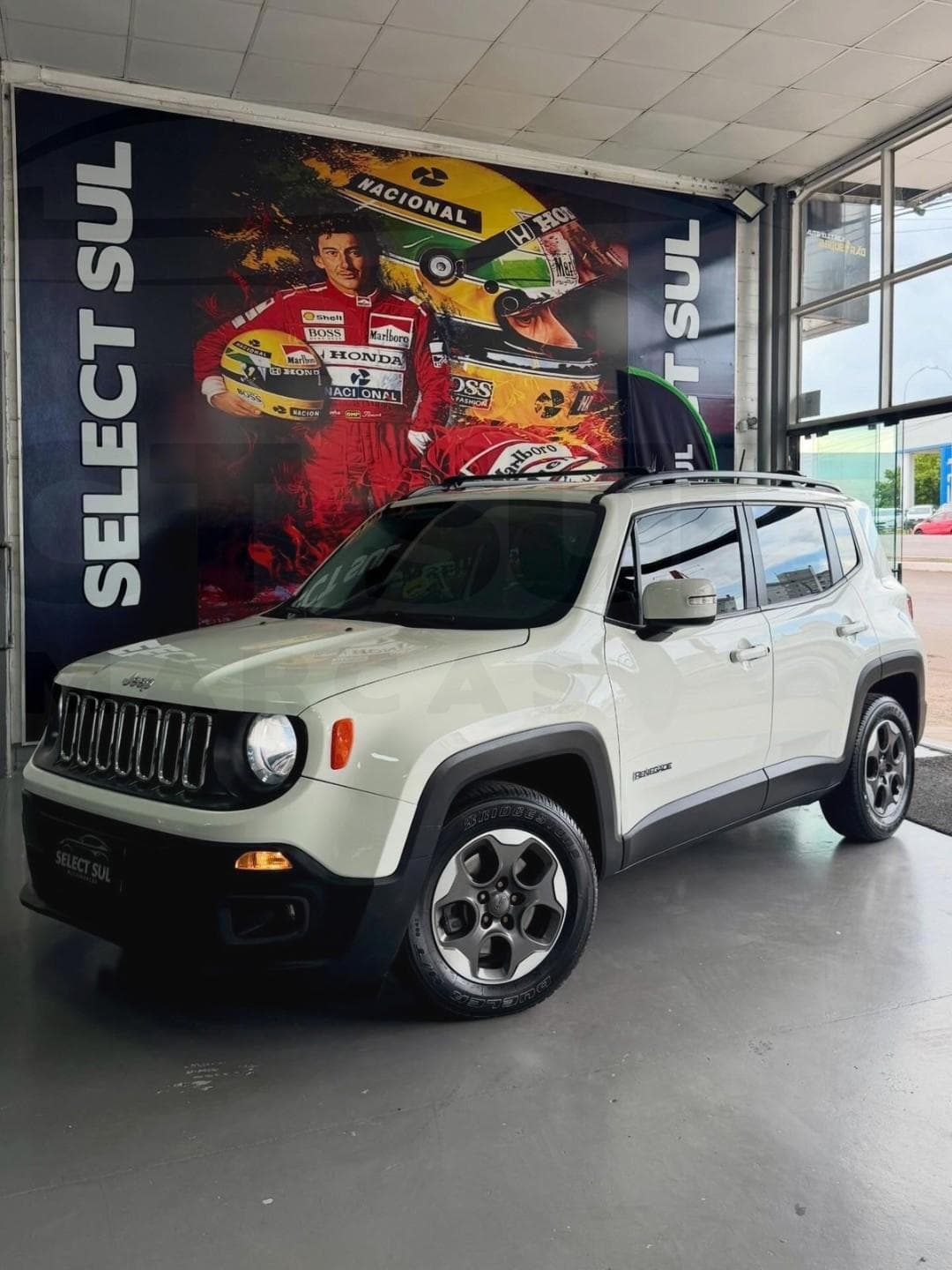 Jeep - Renegade Sport 1.8 4x2 Flex 16V Aut. - 2016