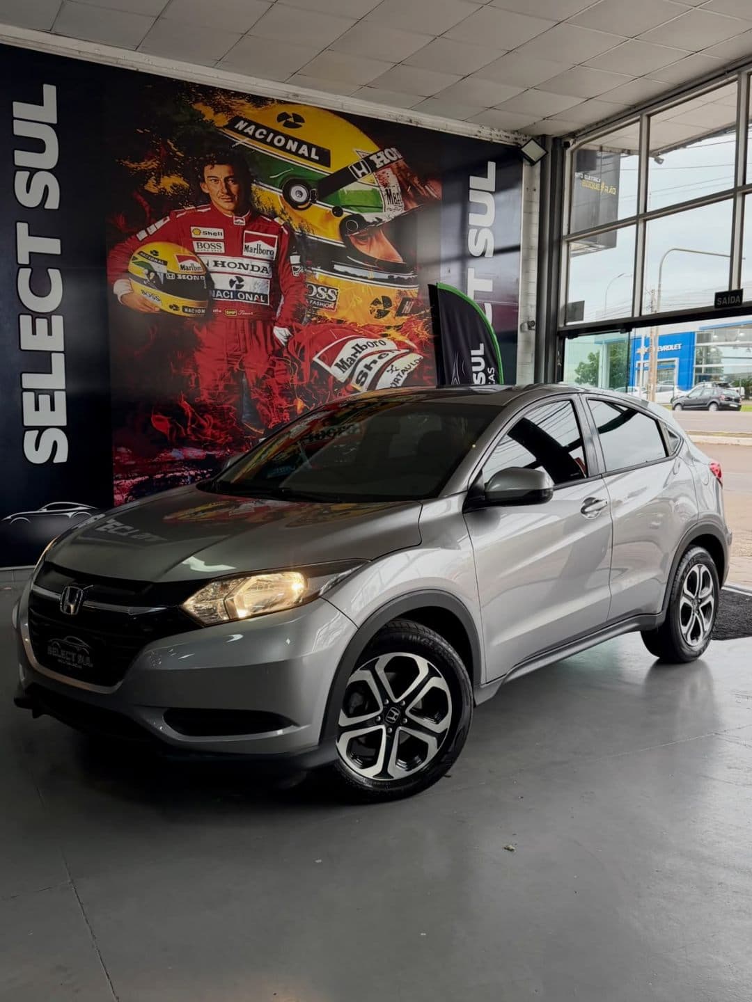 Honda - HR-V LX CVT - 2016