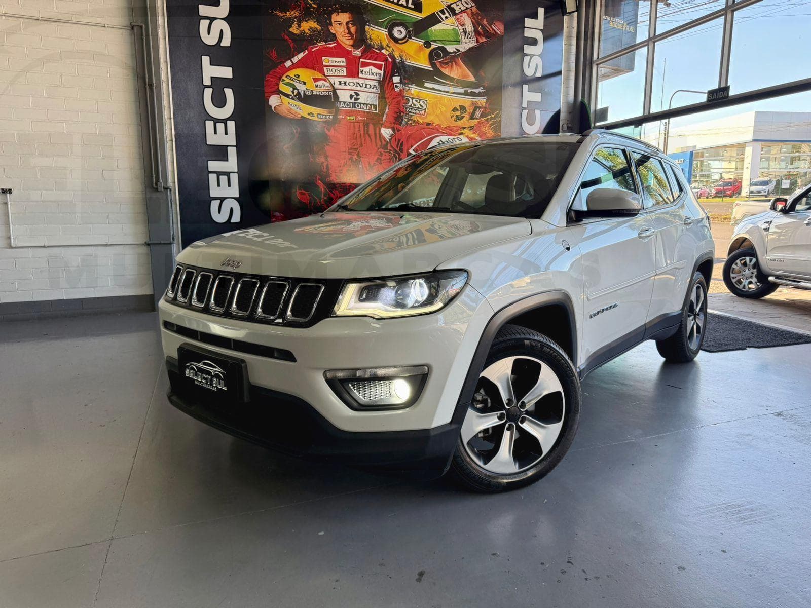 Jeep - Compass LONGITUDE 2.0 4x2 Flex 16V Aut. - 2017