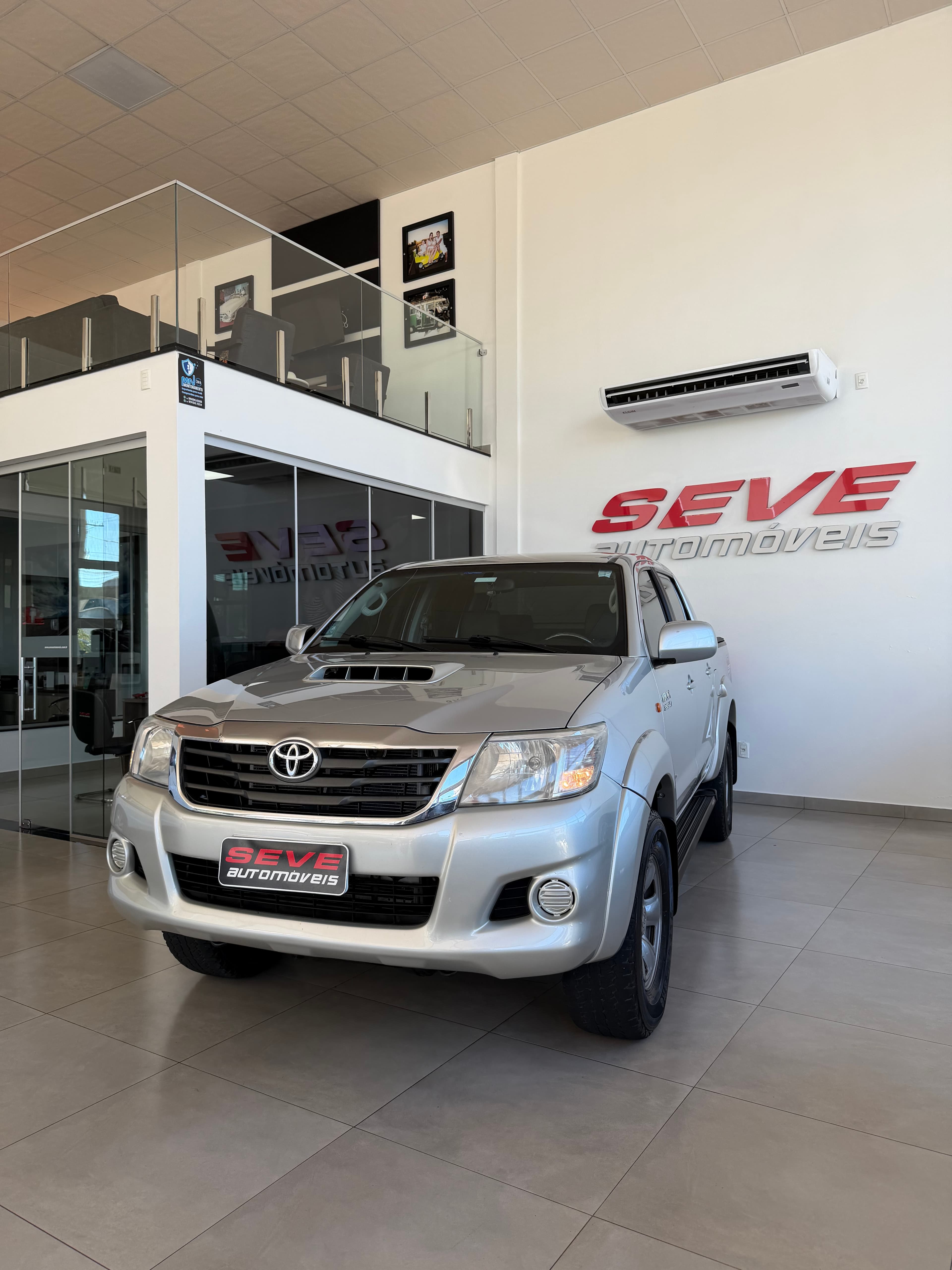 Toyota Hilux Cd 4x4 manual