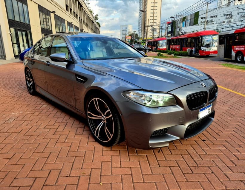 M5 4.4 V8 32V GASOLINA 4P AUTOMÁTICO