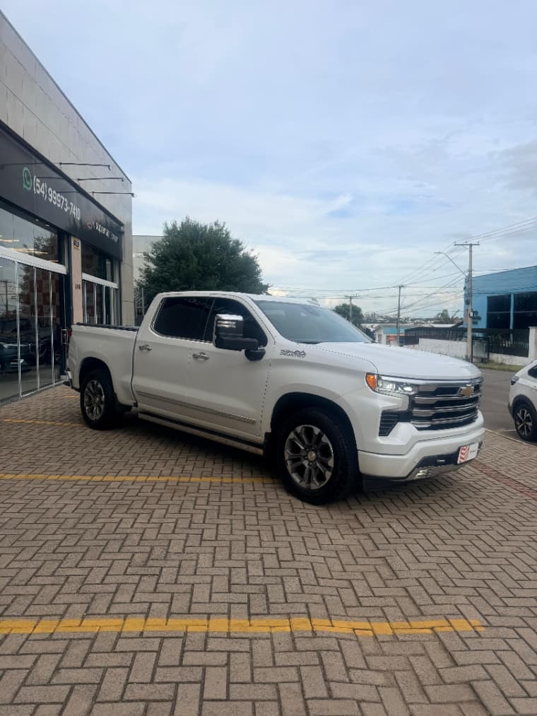 SILVERADO 5.3 V8 GASOLINA 1500 HIGH COUNTRY 4X4