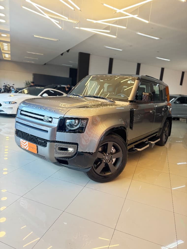 DEFENDER 3.0 D300 TURBO DIESEL MHEV 110 X-DYNAMIC HSE