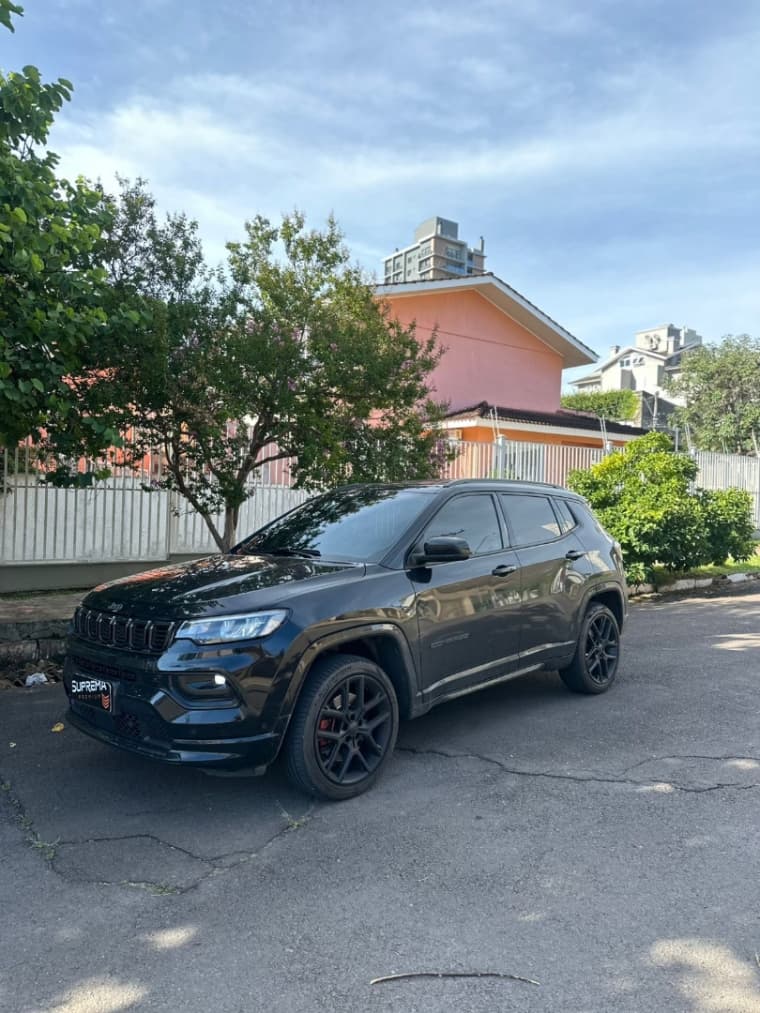 COMPASS 2.0 HURRICANE 4 TURBO GASOLINA BLACKHAWK AT9