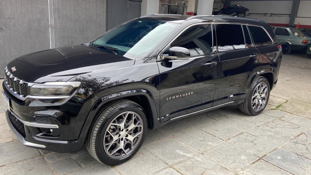 COMMANDER 1.3 T270 TURBO FLEX OVERLAND AT6