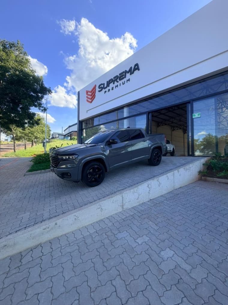 RAMPAGE 2.0 HURRICANE 4 TURBO GASOLINA R/T 4X4