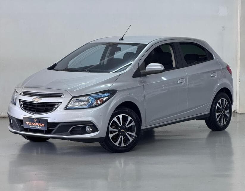 CHEVROLET ONIX LTZ 1.4 FLEX | MULTIMÍDIA | RODAS | IMPECÁVEL