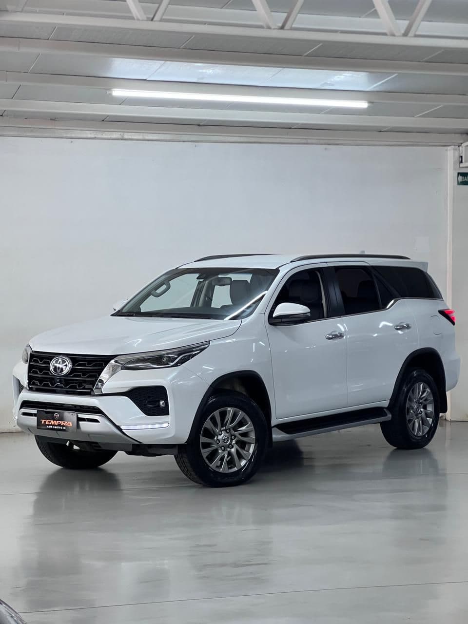 toyota hilux sw4 srx 2.8 turbo diesel 4x4 automatico | apenas 58.500km | mult