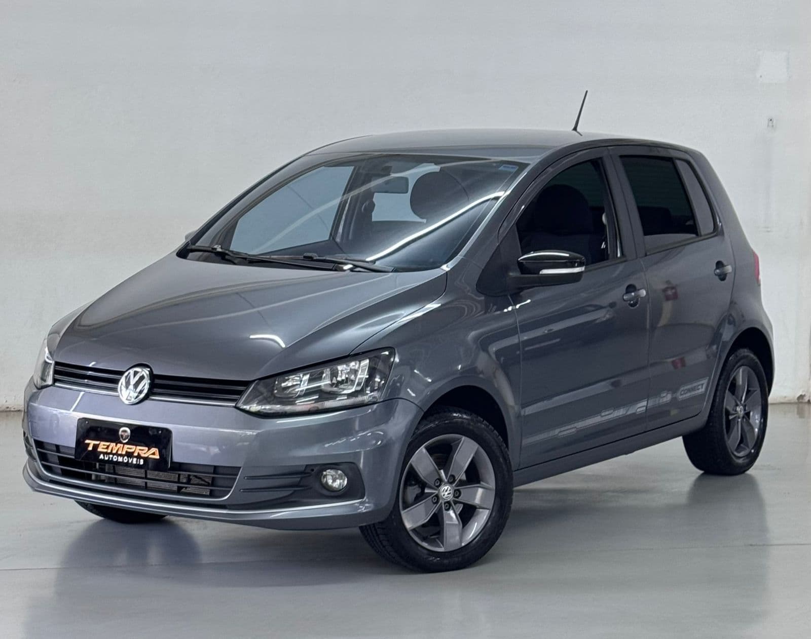 volkswagen fox connect 1.6 flex | apenas 65.900km | completo | impecavel